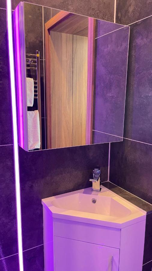 #5 Tgha Luxury One Bedroom Apartment In 애슬론 외부 사진