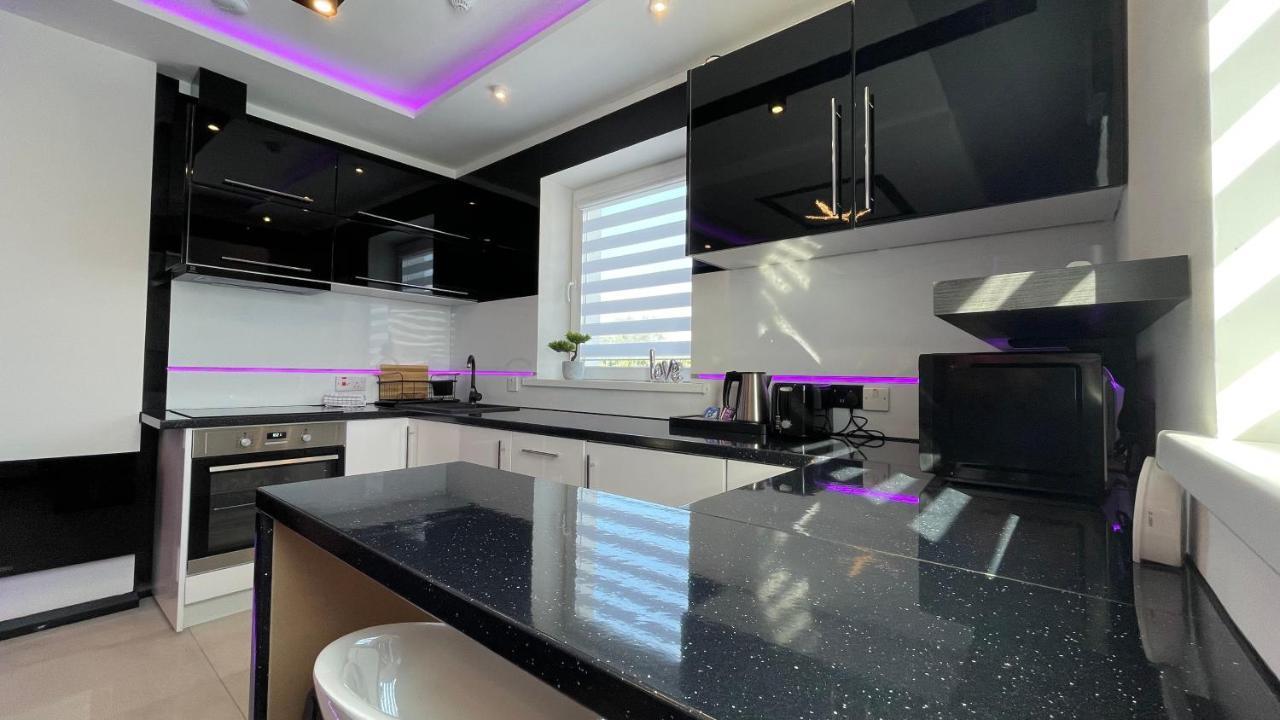 #5 Tgha Luxury One Bedroom Apartment In 애슬론 외부 사진