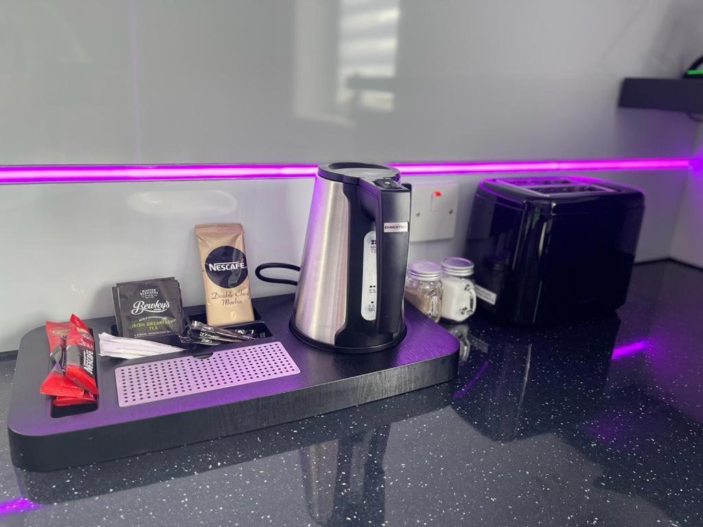 #5 Tgha Luxury One Bedroom Apartment In 애슬론 외부 사진